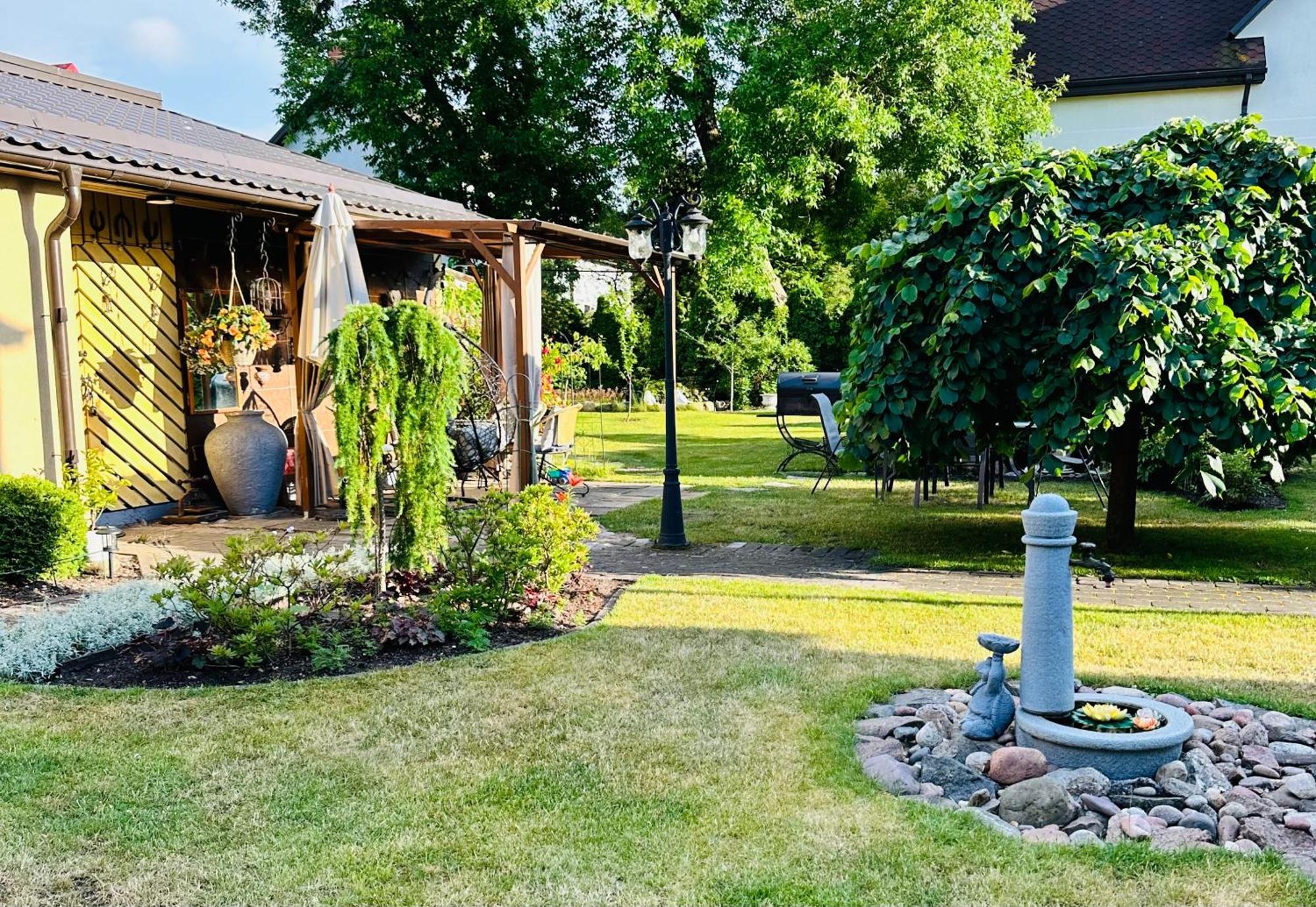 Anni Apartment Ventspils Luaran gambar